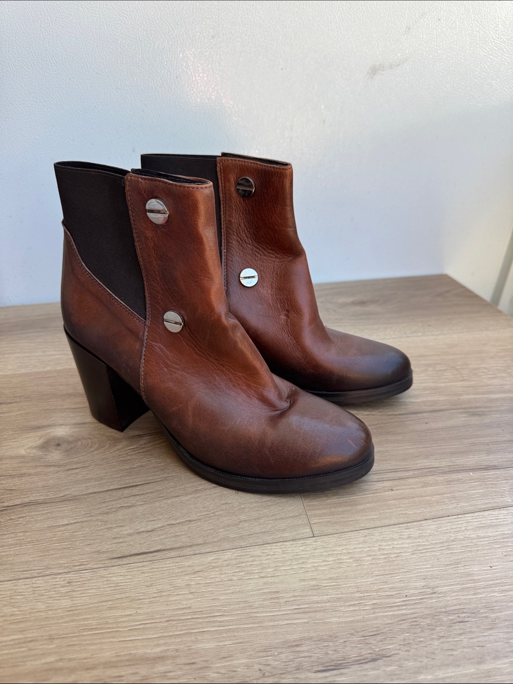 Domino Vera Gomma made in Italy Women's Brown Leather Ankle Boots